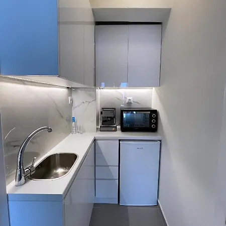 Faskomilo Paros Apartamento Naousa