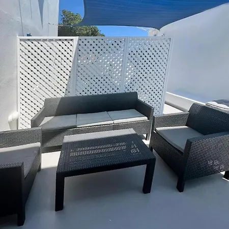 Faskomilo Paros Apartamento Naousa